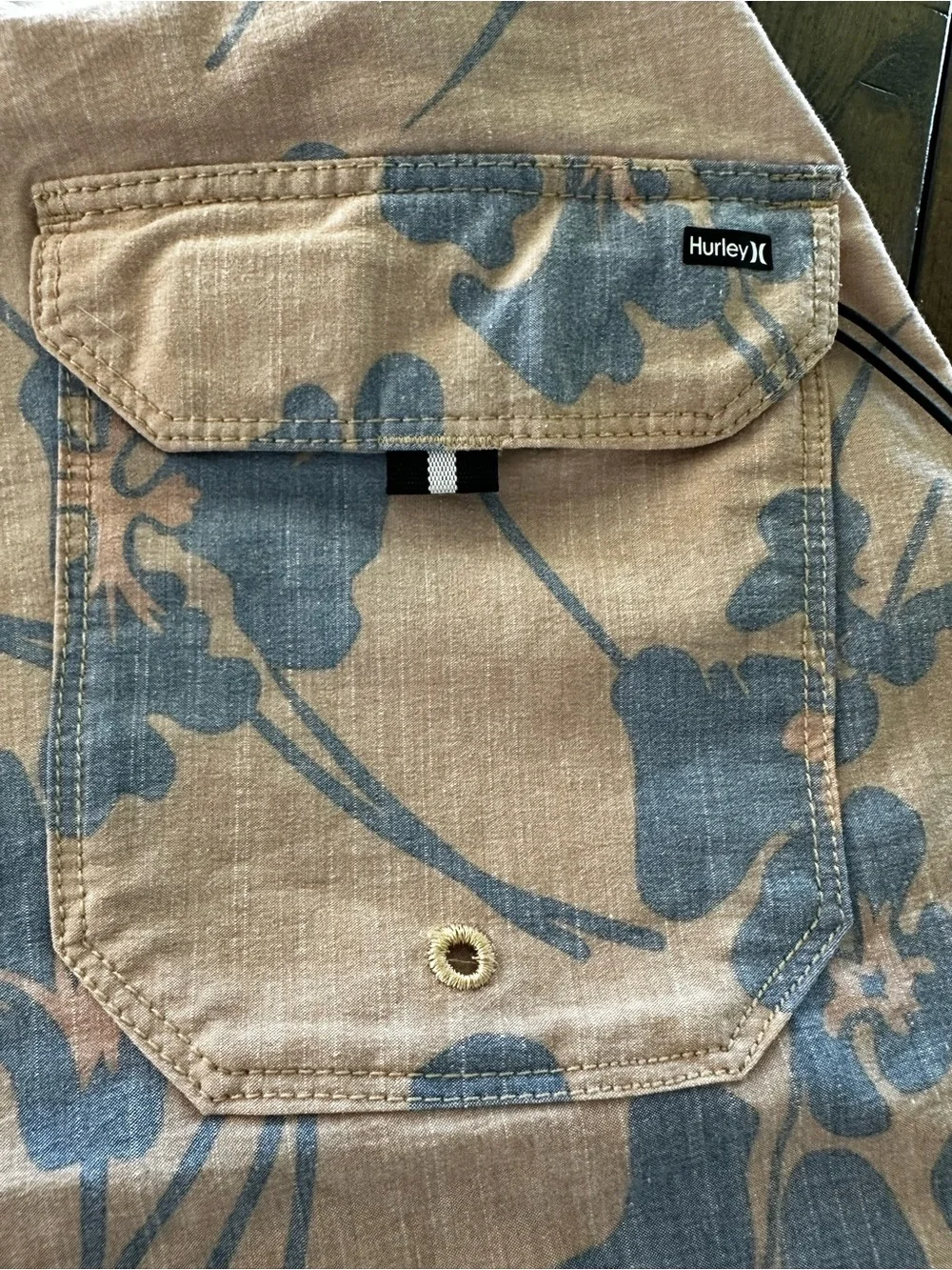 Hurley pattern up blue